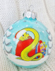 Елочный шар Змей с подарками Символ года, 6.5 см, в подарочной упаковке, КУ-65-244011	6687